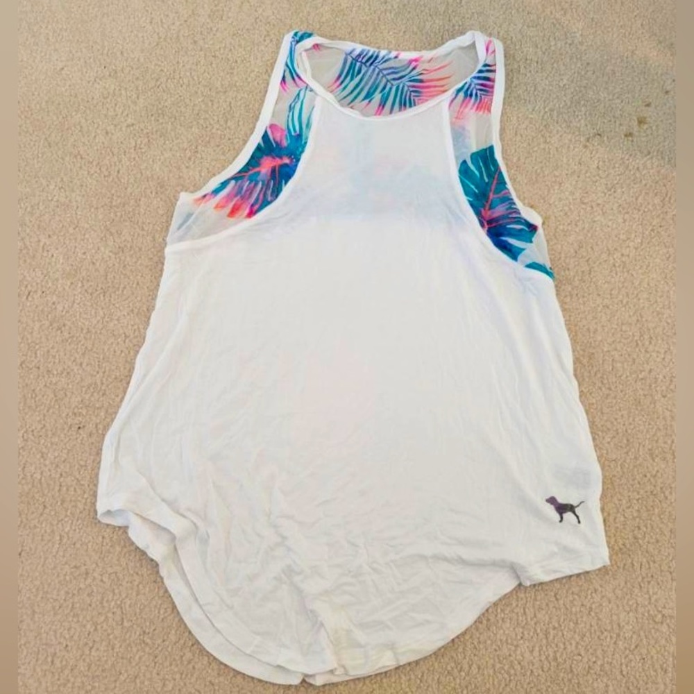 Take on the vacation season with this cute tank!